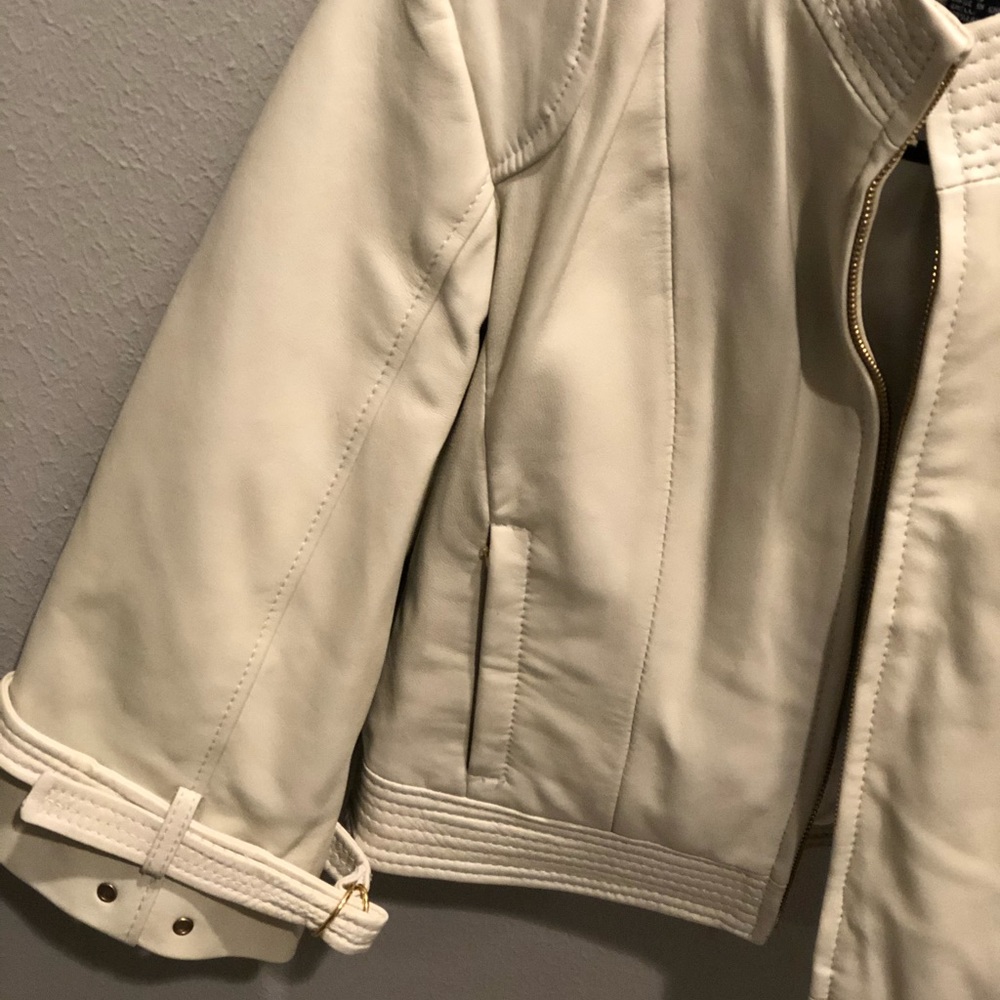 Off-White Cropped Leather Jacket - image 1